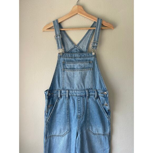 Universal Thread Wide Leg Sailor Pocket Light Wash Denim Overalls – Size 0 - Picture 4 of 7
